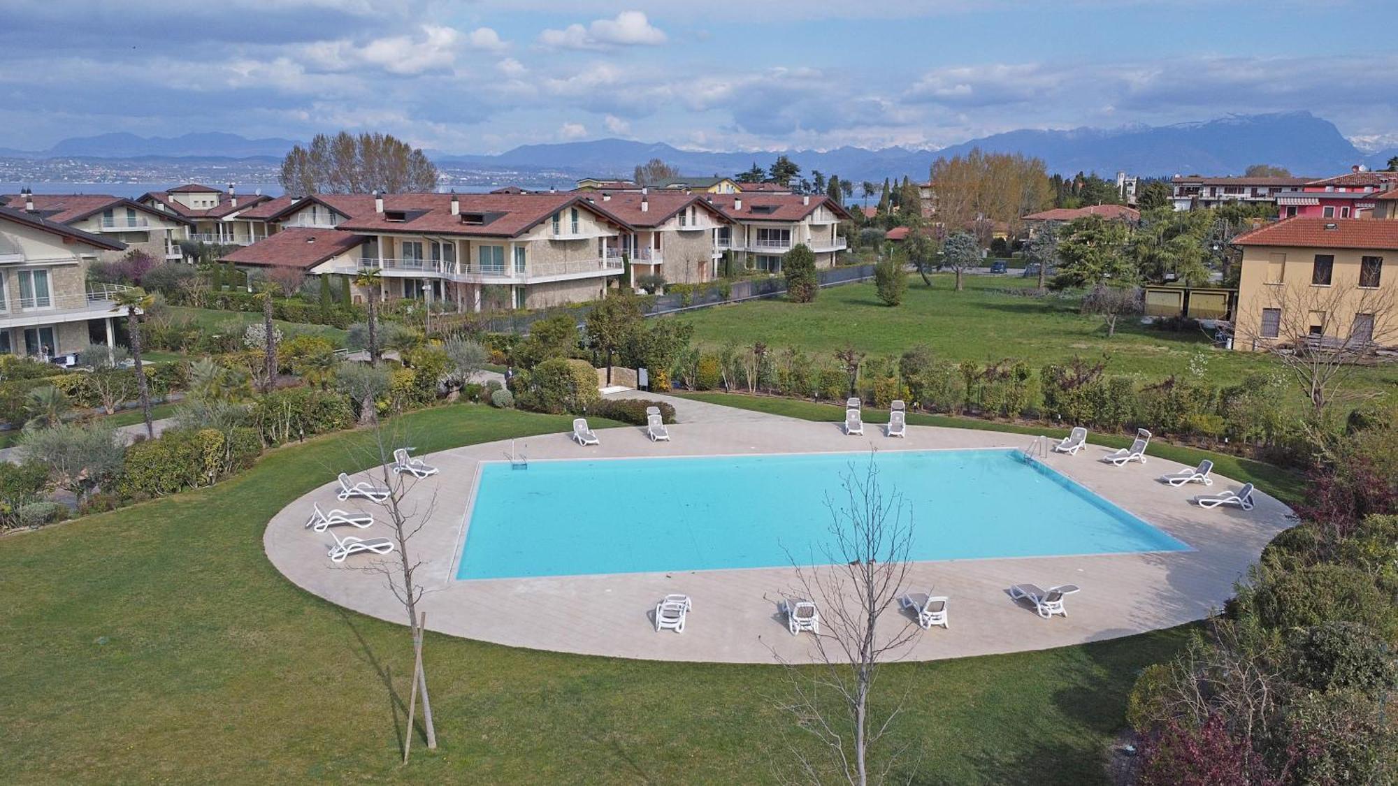 Resort Caesar C4 Sirmione - Gardagate Eksteriør bilde